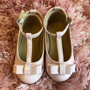 Baby girl shoes Janie and Jack size 4